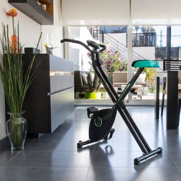 Cecotec Vélo Statique Pliable Magnétique X-Bike Pro. Pulsomètre, Écran LCD, Résistance Variable (8 niveaux), Pédales avec une Prise Maximale, 2.5 kg Volant d’inertie. (Pliable | sans dossier) - Image 5
